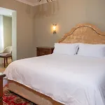Ebel Boutique Hotel 4*