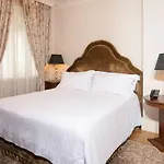 Ebel Boutique Hotel