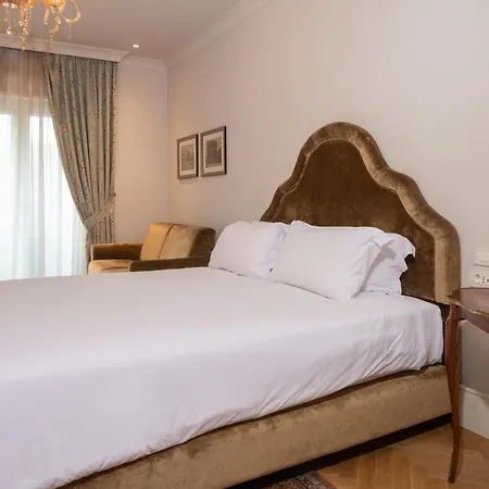 Ebel Boutique Otel