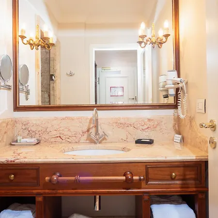 Ebel Boutique Tirana