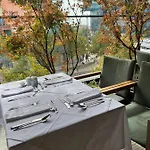 Ebel Boutique 4*