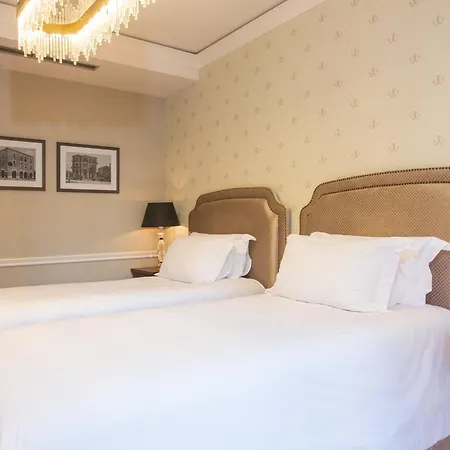 Ebel Boutique 4*
