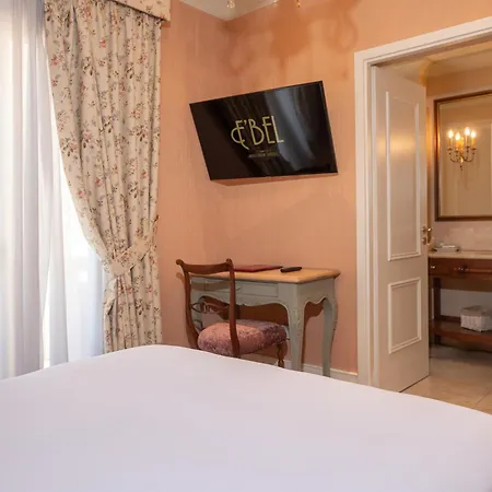 Ebel Boutique 4* 地拉那