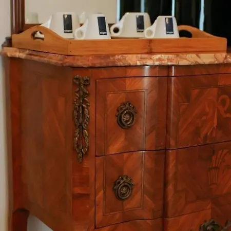 Ξενοδοχείο Ebel Boutique 4*