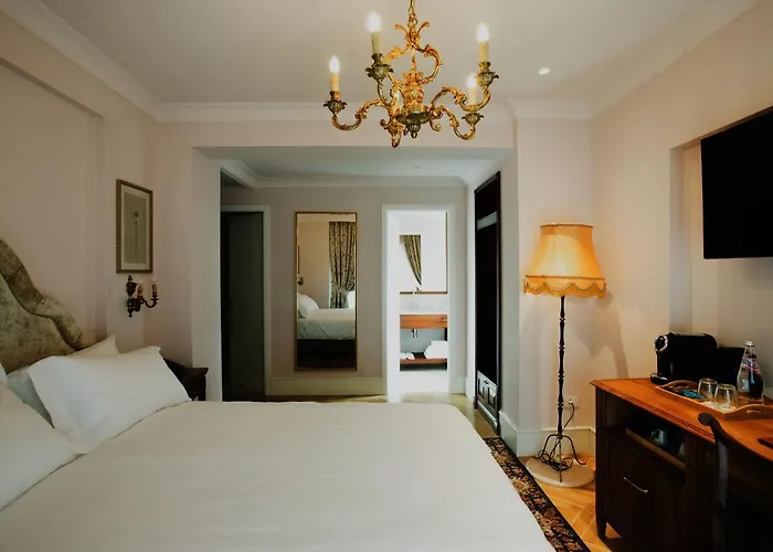 فندق Ebel Boutique 4*